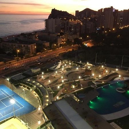 Sunset Drive, Cerca De La Playa Poniente Apartment Benidorm Luaran gambar